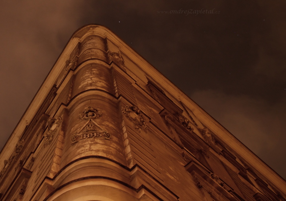 1895 (On the photo:  (Urban photography) praha, noc)