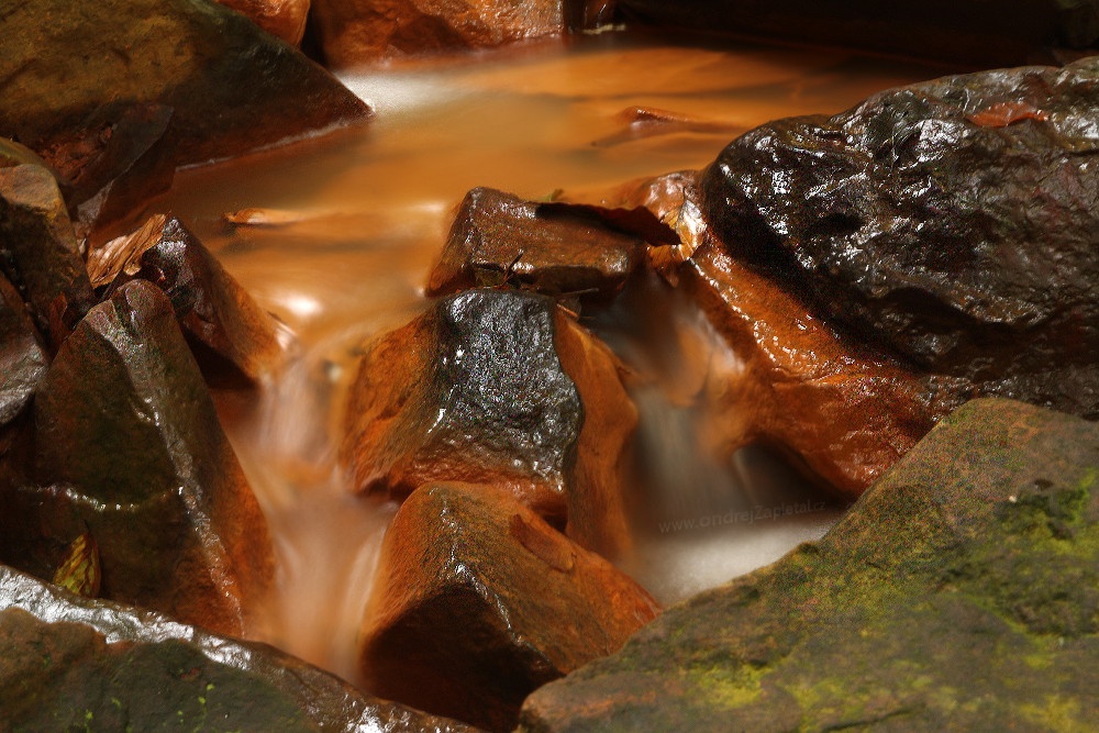 Cascade (On the photo:  (Nature photography) příroda, voda, podzim)