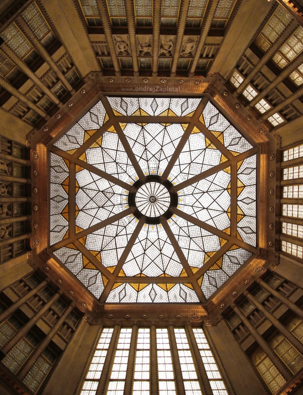 Secesní oktagon (Na fotografii:  interiér, beton)