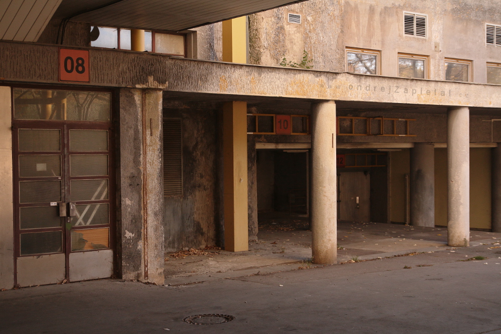 Entry 08 (On the photo:  (Urban photography) nápisy, praha)