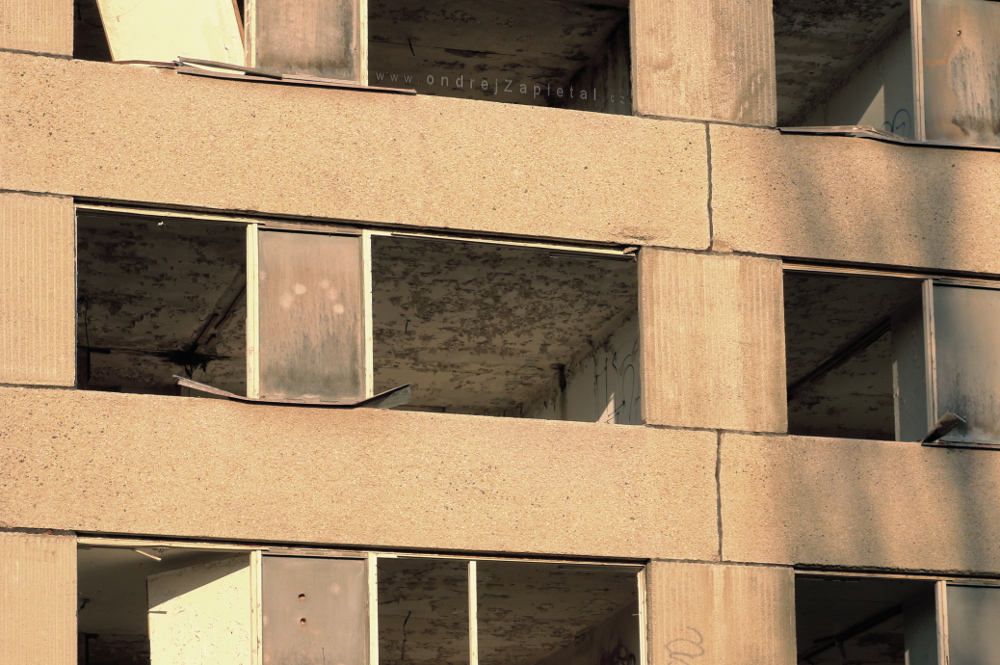Ceilings in the Second Floor (On the photo:  (Urbex photography) ruiny, rozbité sklo)