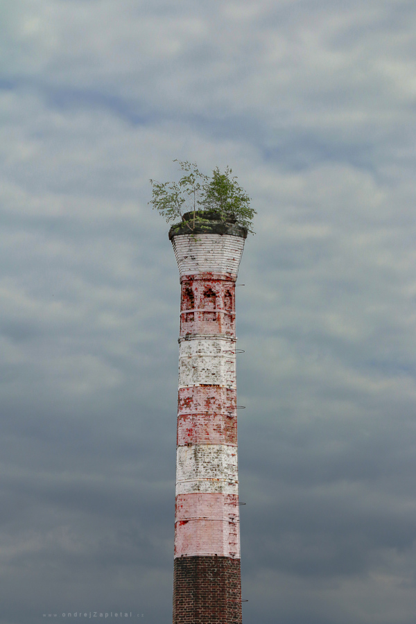 Fotografie Život na vrcholu, na fotce: věž, industrial, život, autor: Ondřej Zapletal