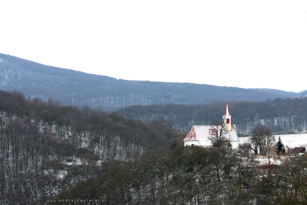 Fotografie Church in Winter Land, na fotce: church, winter, mountains, snow, autor: Ondřej Zapletal