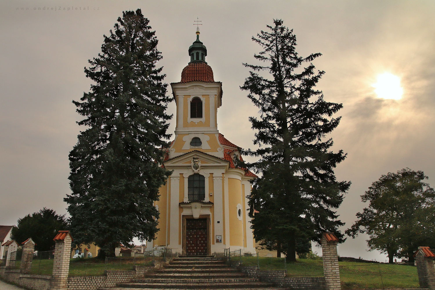 Church on a Hill (On the photo:  (Rural photography) kostel, stromy, slunce, mraky, venkov)