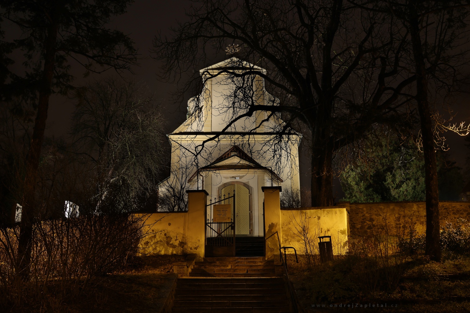 Church in a Night (On the photo:  (Night photography) kostel, noc, stromy)