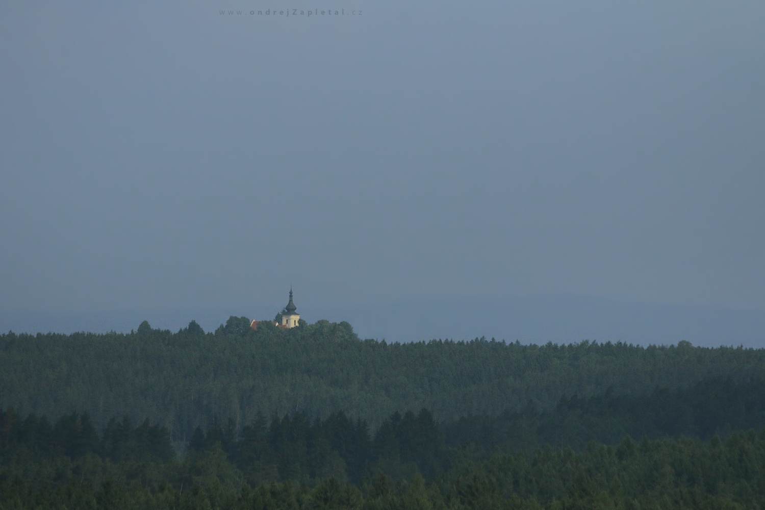 Church Tower above Trees (On the photo:  (Landscape photography) kostel, stromy, les)