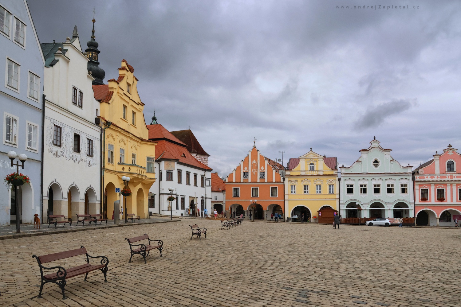 Corner of the Town Square (On the photo:  (Urban photography, Cityscape photography) město, budova)